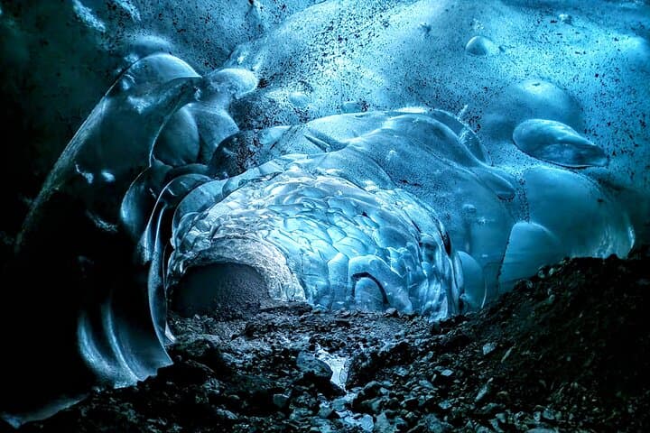 Small-Group Ice Cave Tour from Jökulsárlón