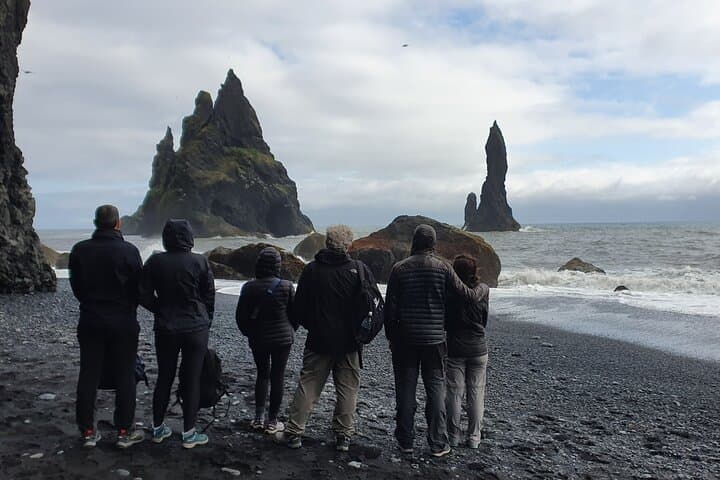 Private South Coast Tour in Multi-Language Guide Options