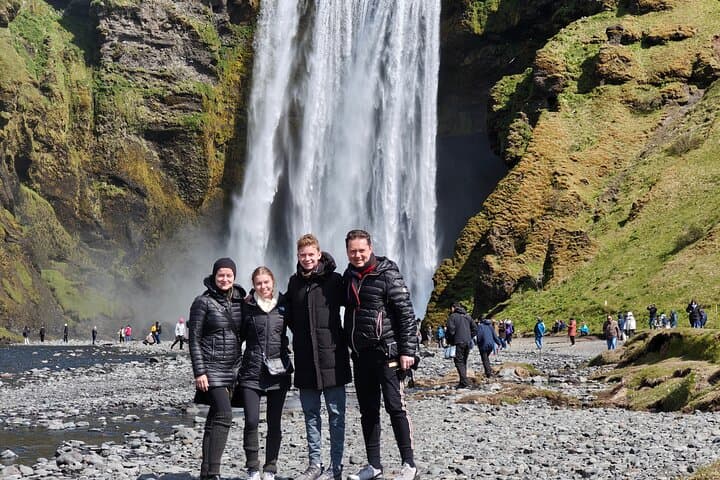 South Coast Private Tour with 6+ Stops: Day Tour from Reykjavik