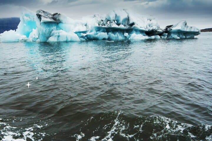 Diamond Beach & Jokulsarlon & Beyond Tours