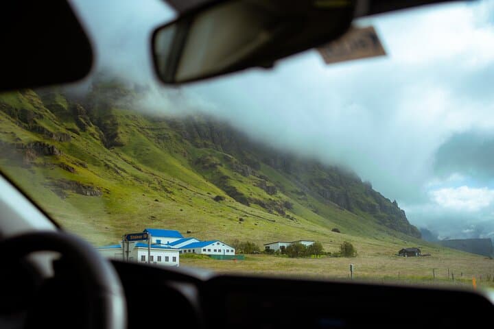 Private SOUTH COAST & Glacier Hike | Luxury SUV