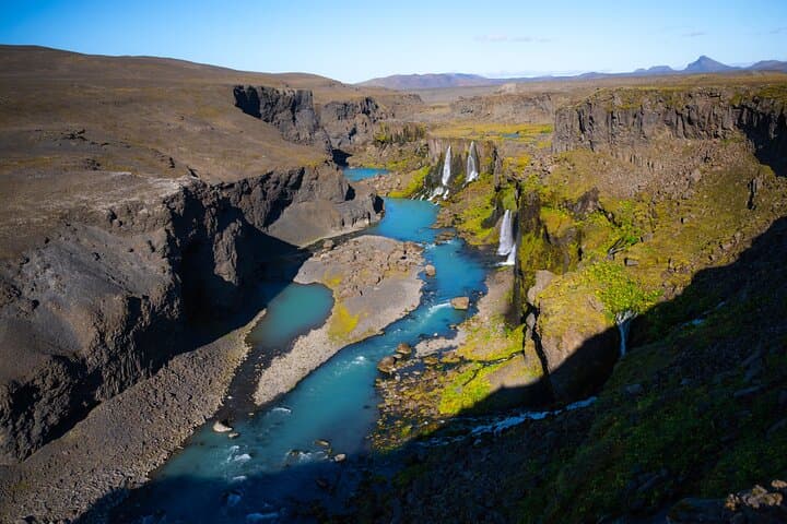 LANDMANNALAUGAR : Private Highlands