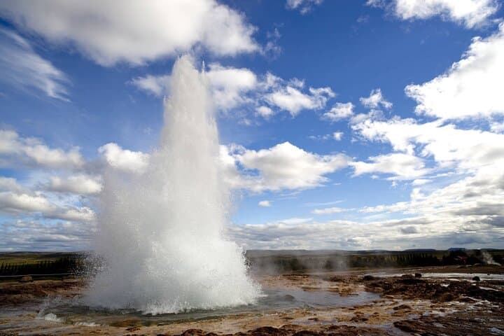 4 Day Classic Iceland Glacier Lagoon Golden Circle Blue Lagoon