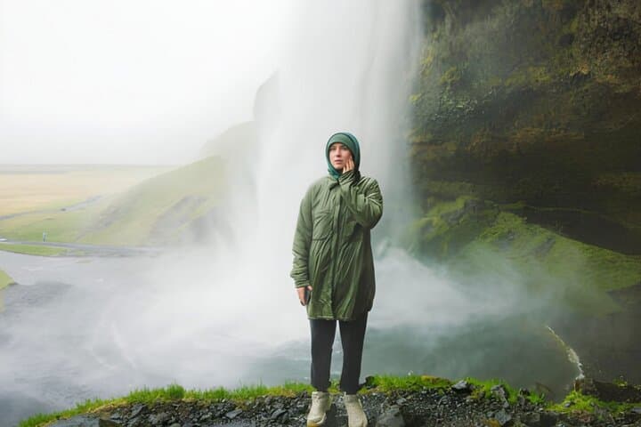 South Coast Adventure in Spanish: Small Group Tour from Reykjavik