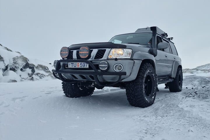 Iceland Golden Circle Small Group Jeep Tour