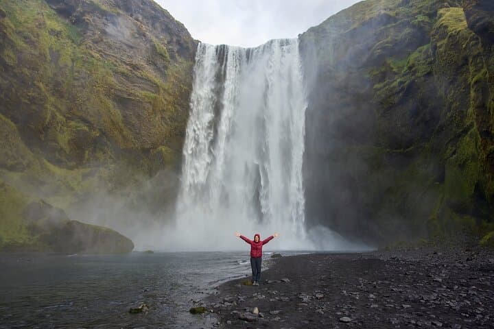 South Coast, Glacier Hike & Northern Lights from Reykjavik