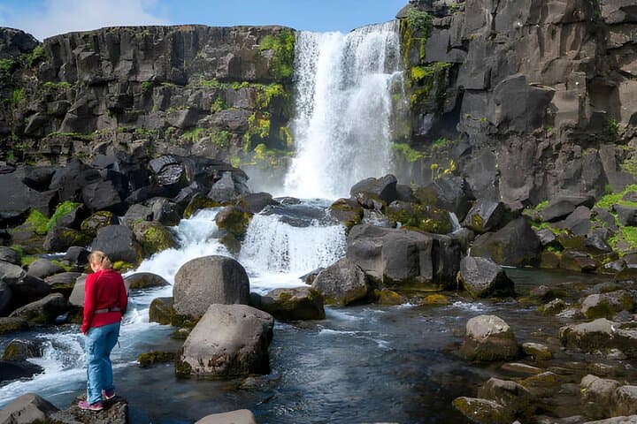 Small Group Golden Circle with Laugarás Lagoon Wellness Tour