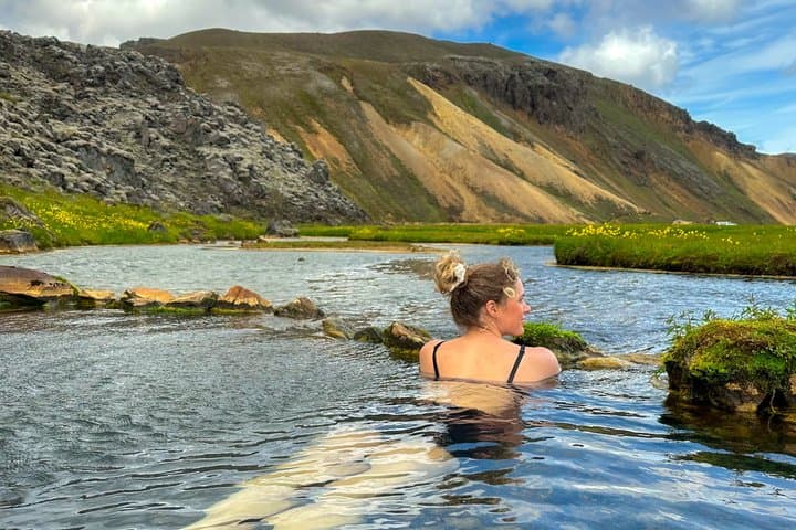 From Reykjavík: 4-Day Guided Laugavegur Highlands Trek