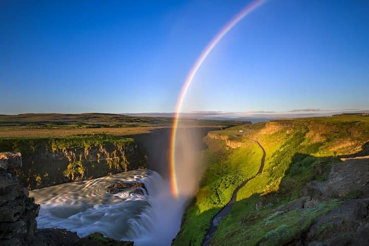 10 Hours Private Luxury Tour of Golden Circle