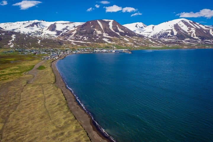 Siglufjörður Akureyri City Goðafoss Waterfall and Black Sand