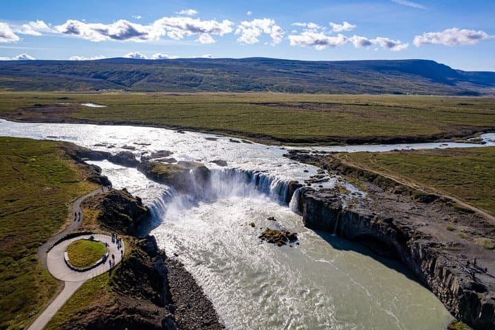 Siglufjörður Akureyri City Goðafoss Waterfall and Black Sand