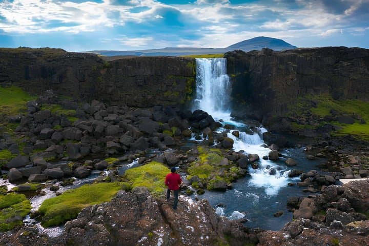 Private Golden Circle Tour from Reykjavik with Oxarafoss