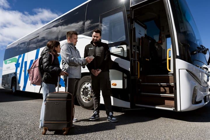 Airport Transfer: Reykjavik Center to Keflavik Airport in Iceland